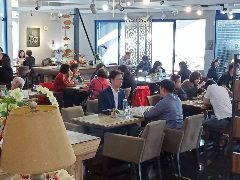 3翊咖啡館店內用餐實景